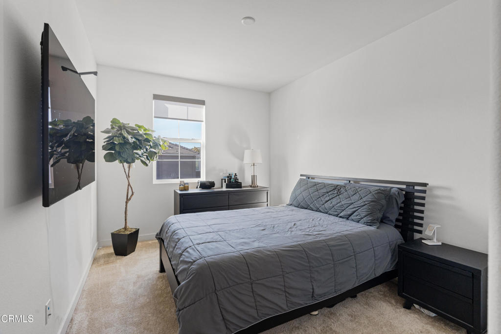 MLS #V1-33651 image #19