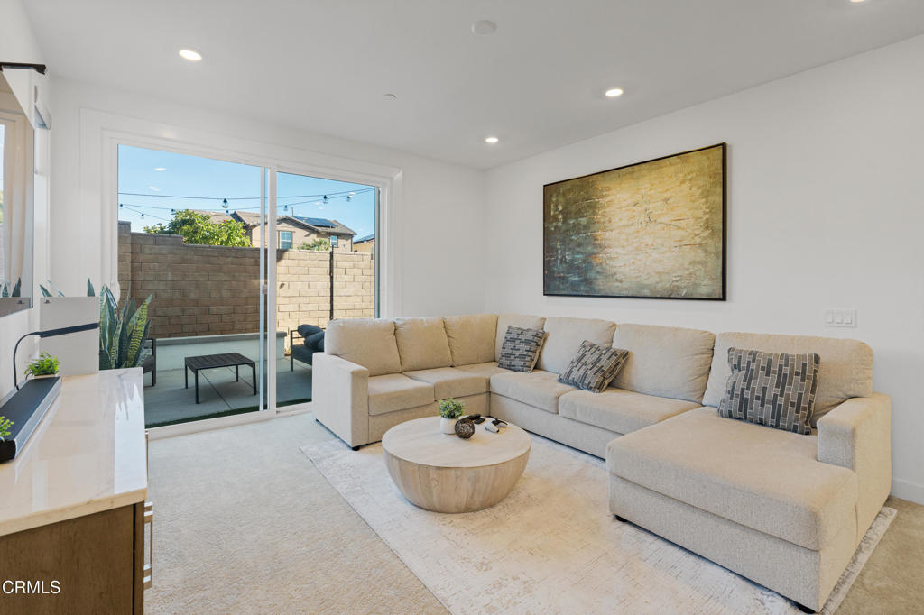 MLS #V1-33651 image #8