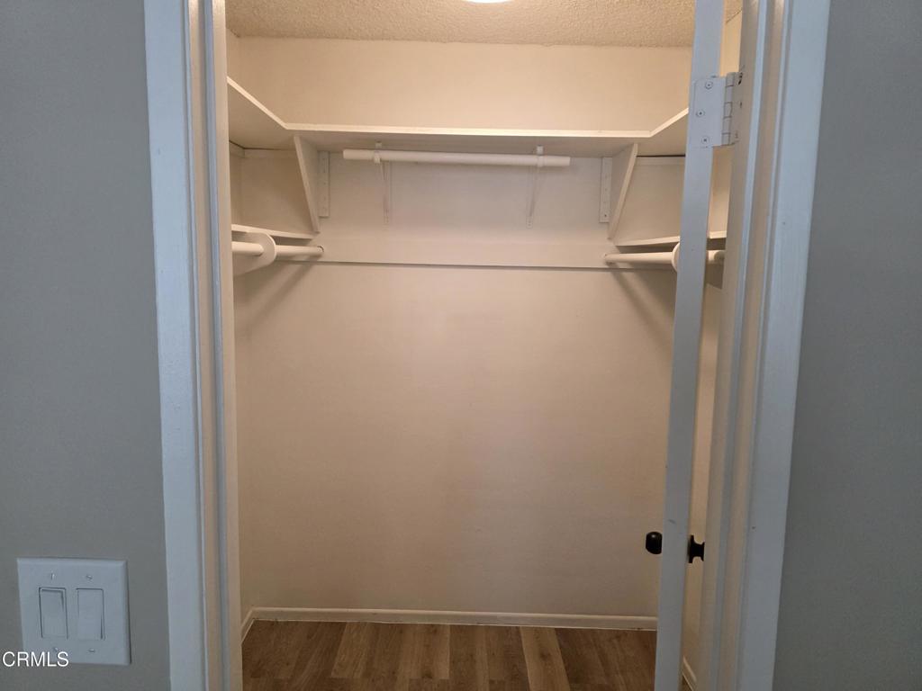 MLS #V1-33652 image #14