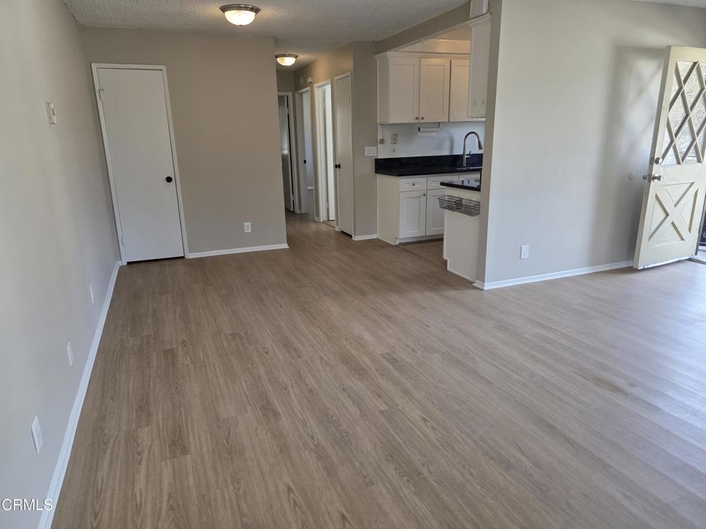 MLS #V1-33652 image #3