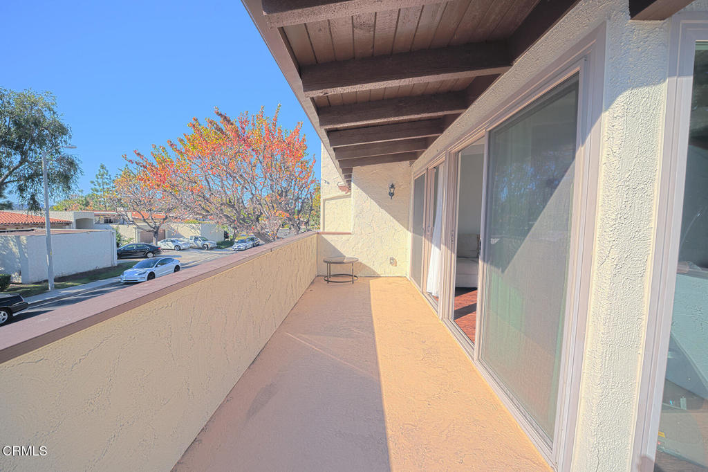 MLS #V1-33653 image #5