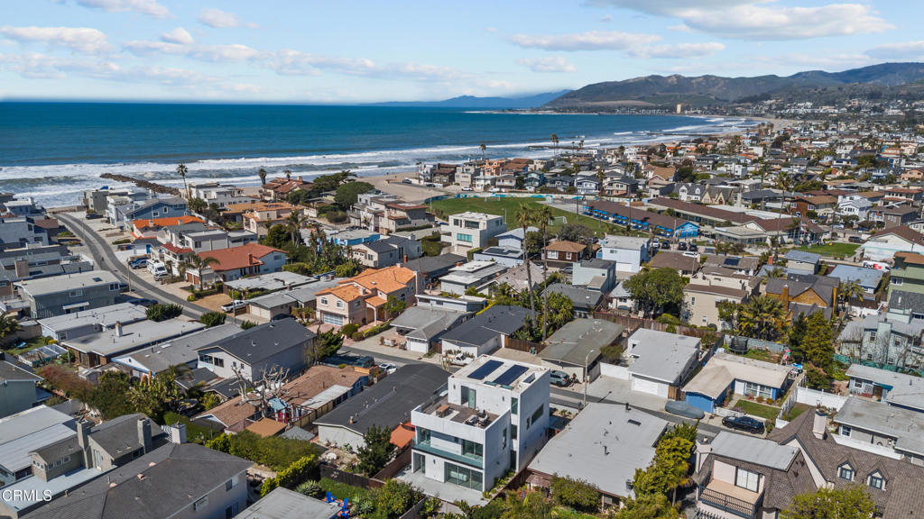 MLS #V1-33657 image #3