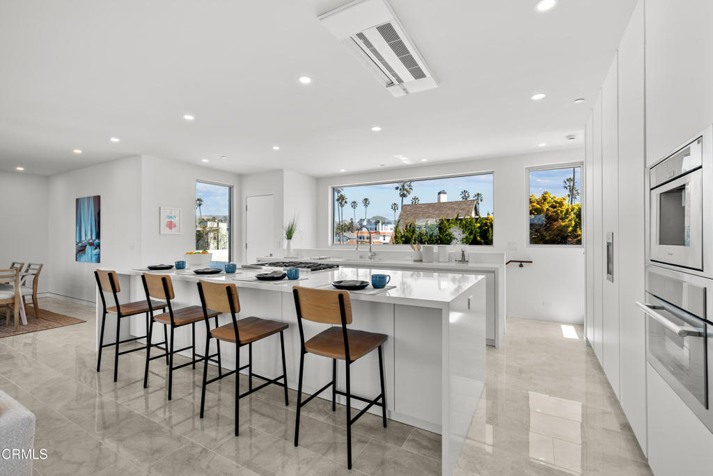 MLS #V1-33657 image #31