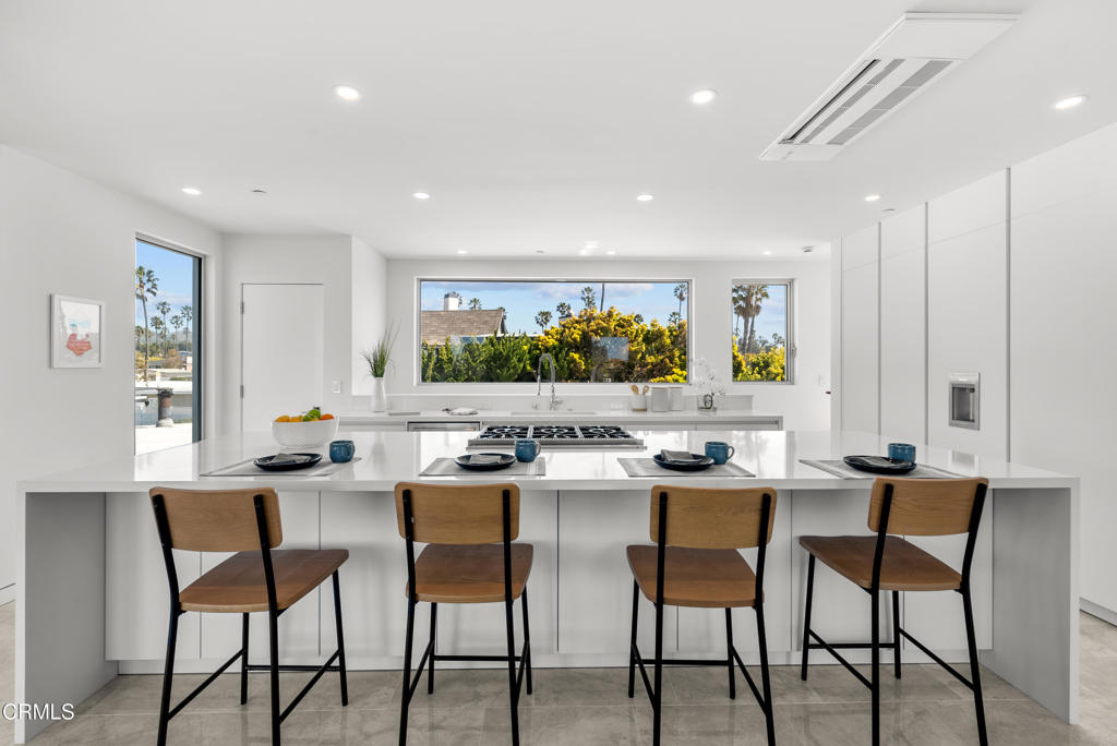 MLS #V1-33657 image #32