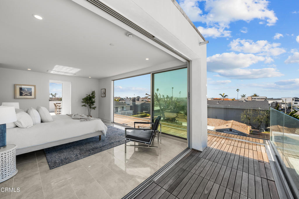 MLS #V1-33657 image #53