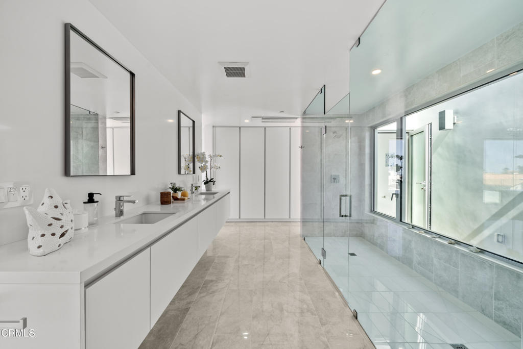 MLS #V1-33657 image #59