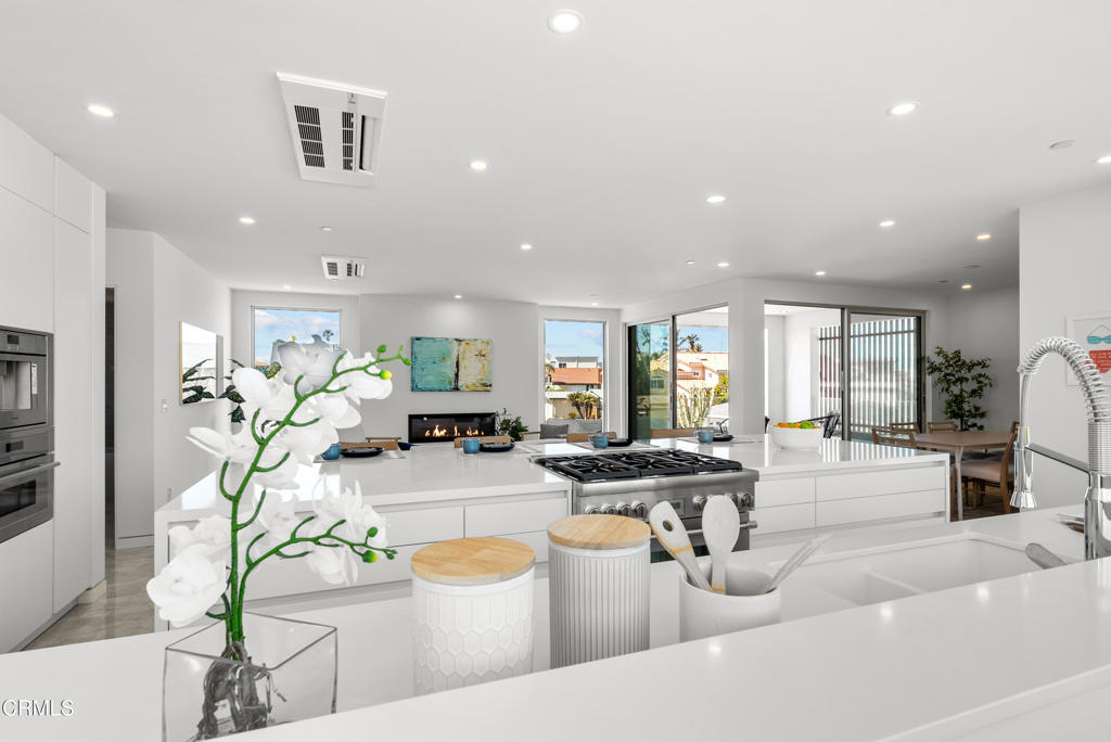 MLS #V1-33657 image #62