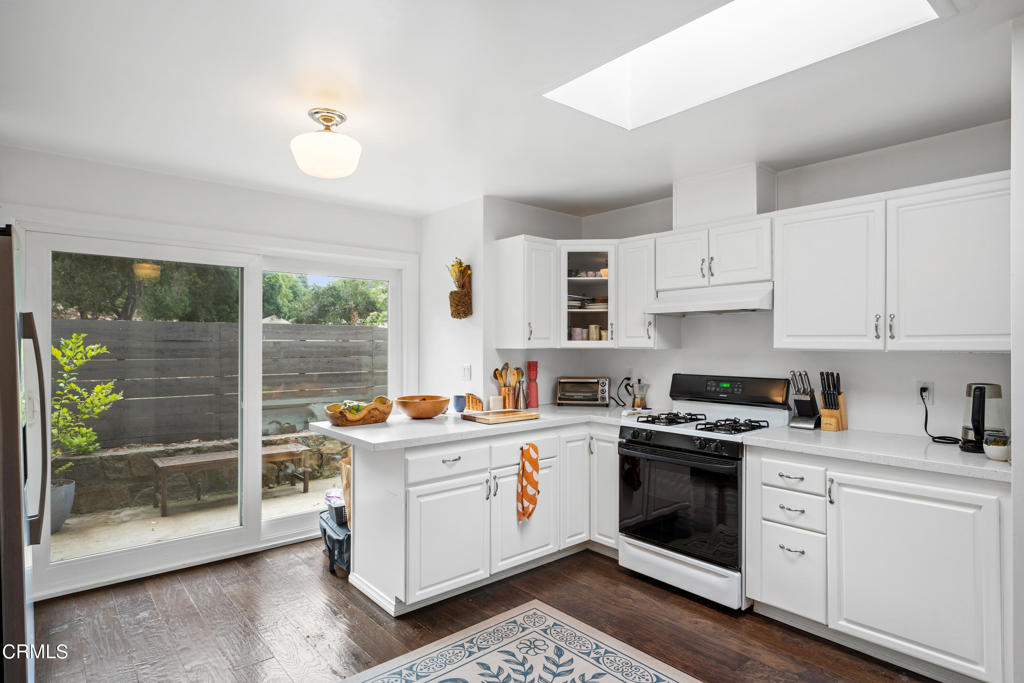 MLS #V1-33658 image #11