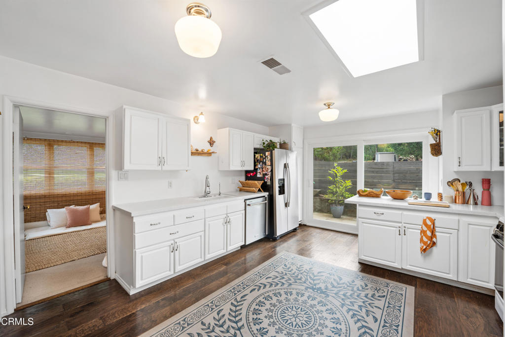 MLS #V1-33658 image #12