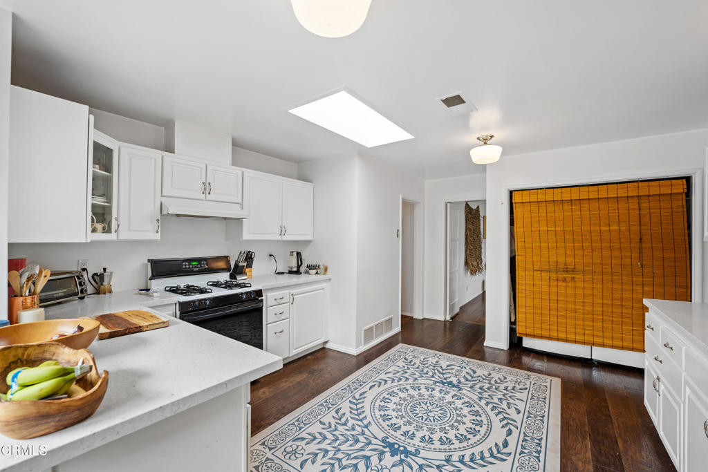 MLS #V1-33658 image #13