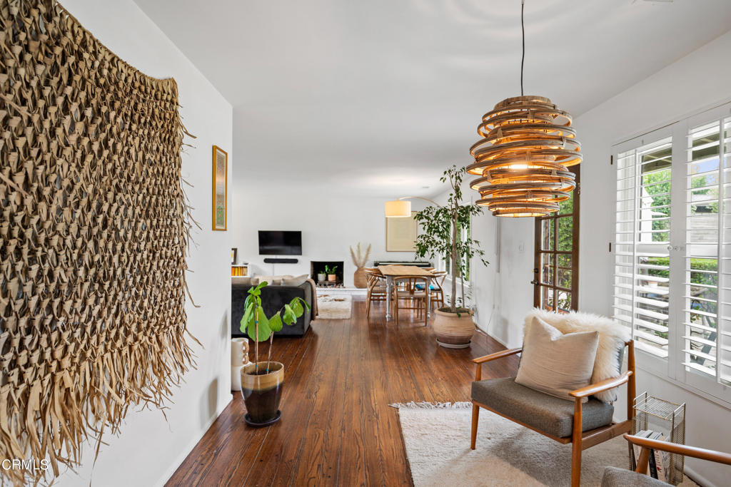 MLS #V1-33658 image #7