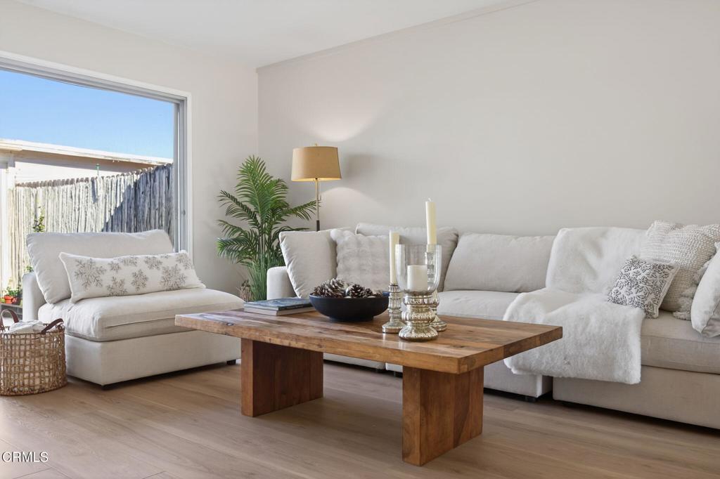 MLS #V1-33661 image #6