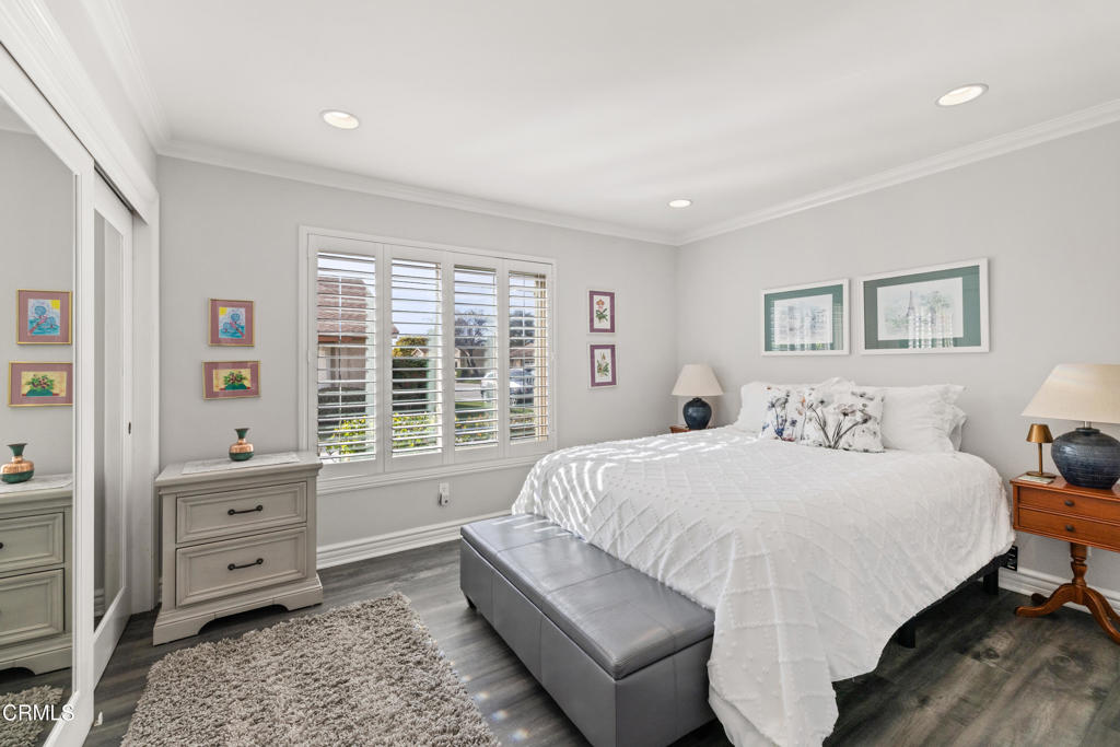 MLS #V1-33662 image #13