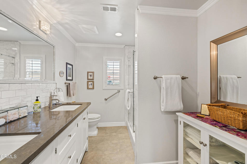 MLS #V1-33662 image #14