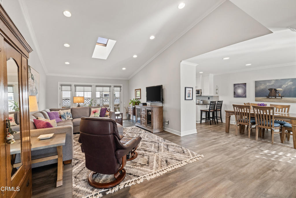 MLS #V1-33662 image #3