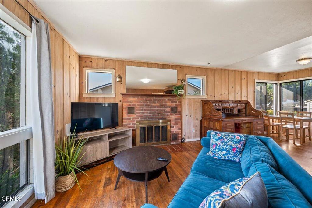 MLS #V1-33664 image #2