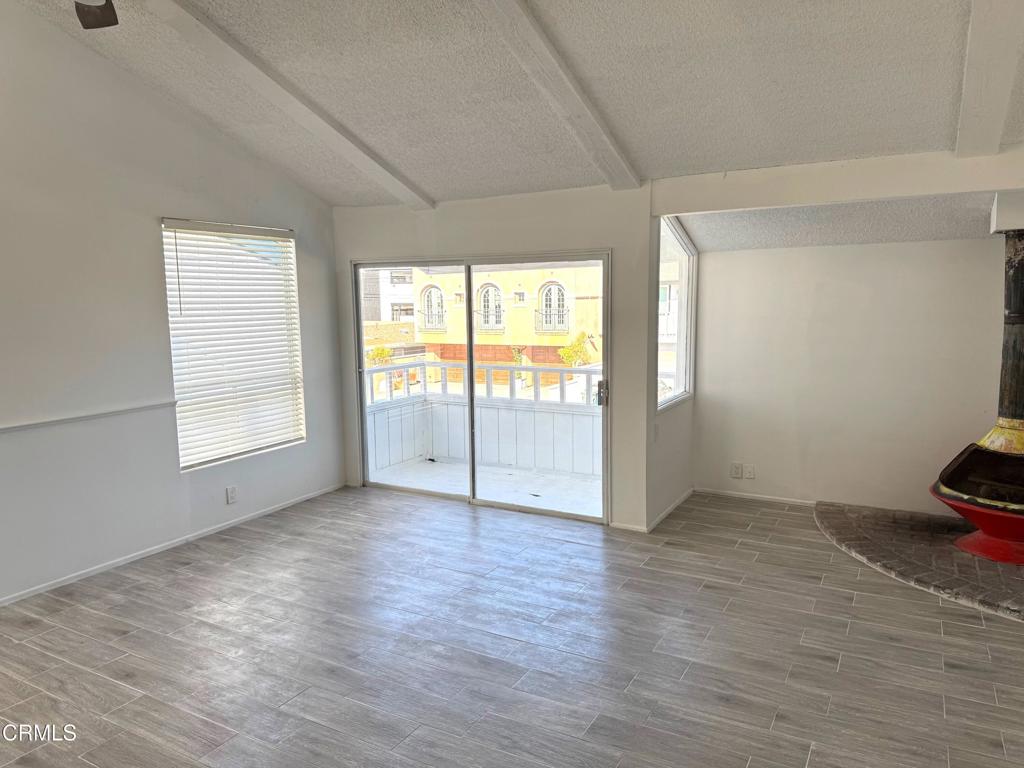 MLS #V1-33669 image #8