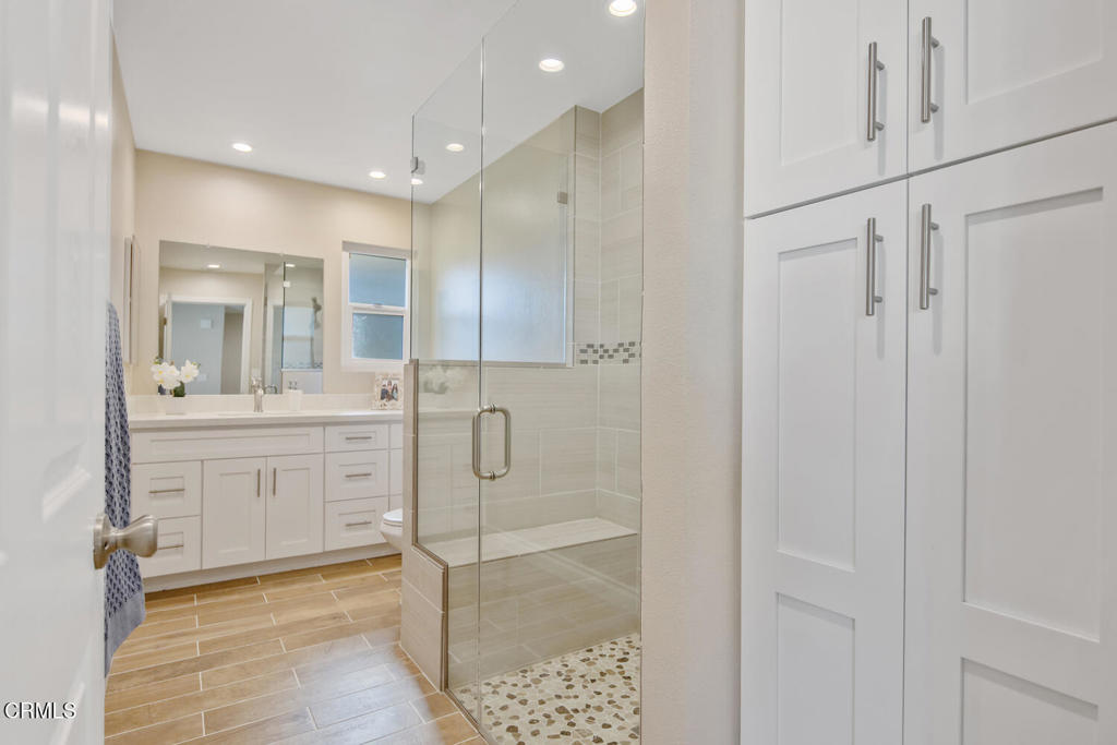 MLS #V1-33673 image #21