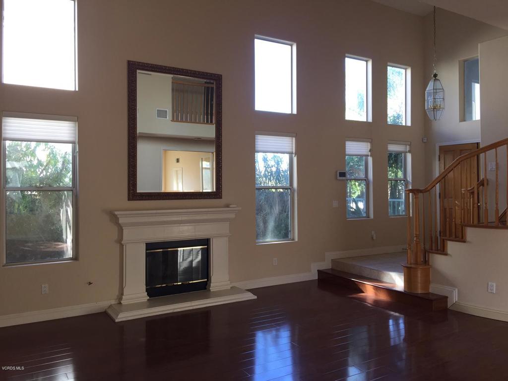 MLS #V1-33677 image #3