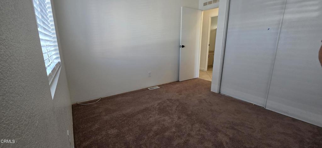 MLS #V1-33679 image #8