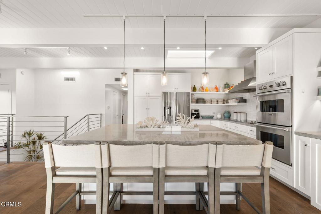 MLS #V1-33682 image #11