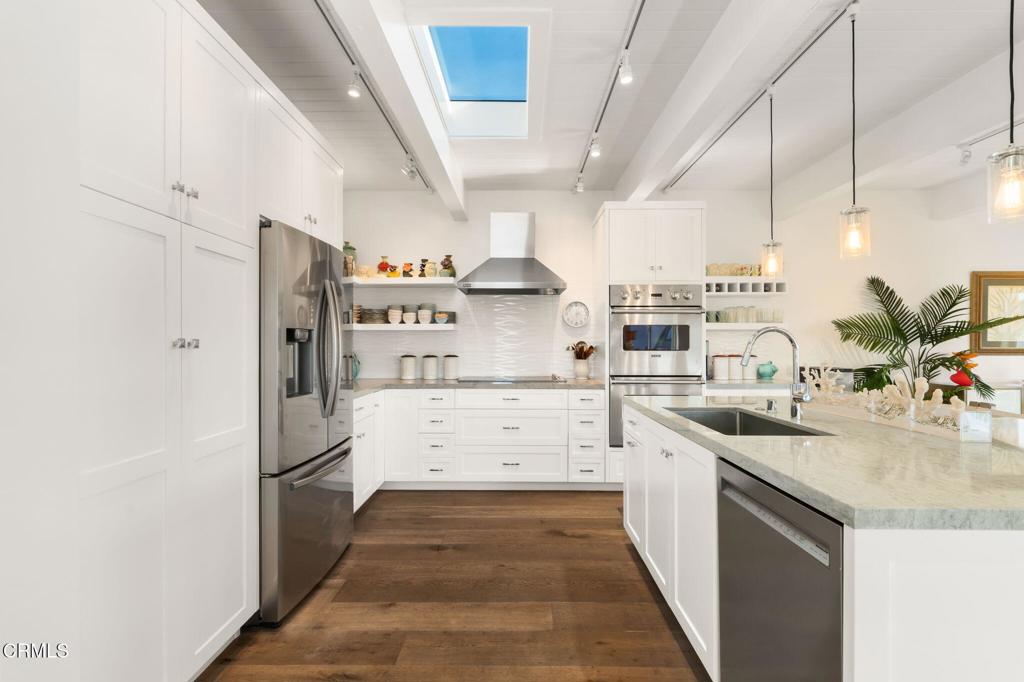 MLS #V1-33682 image #14