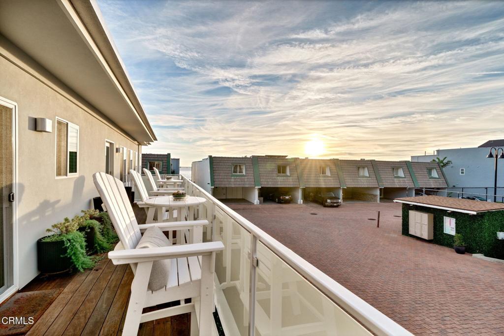 MLS #V1-33682 image #18