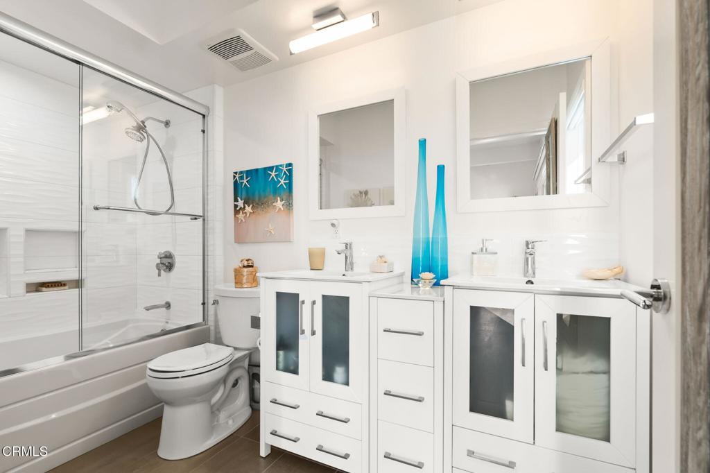 MLS #V1-33682 image #19