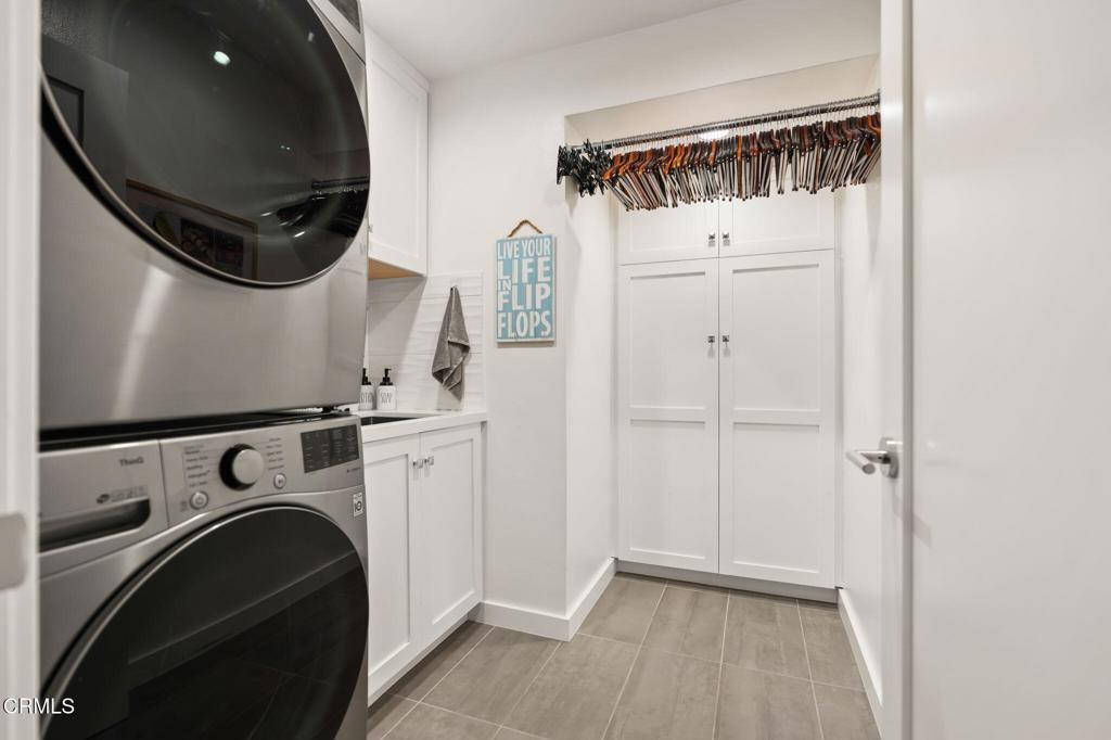 MLS #V1-33682 image #25