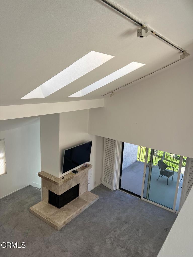 MLS #V1-33683 image #5