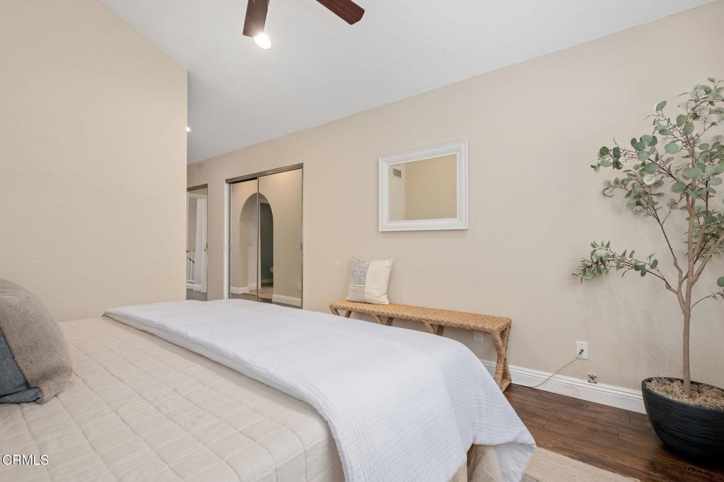 MLS #V1-33684 image #15