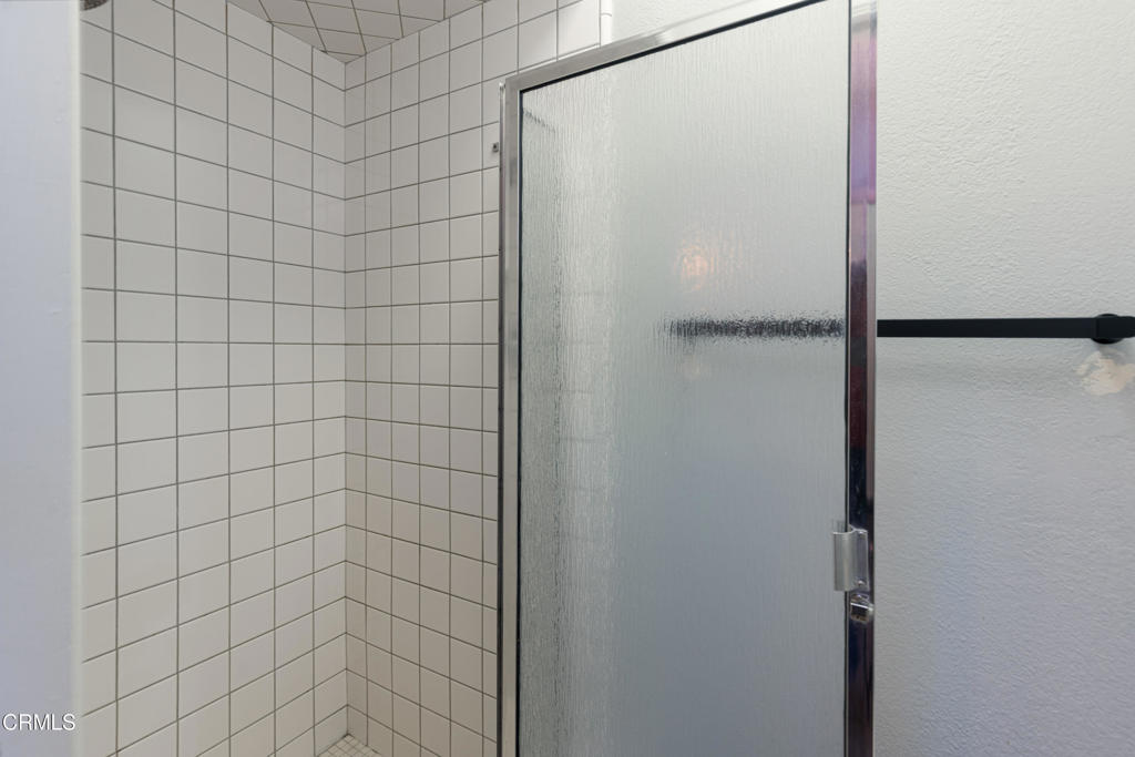 MLS #V1-33690 image #13