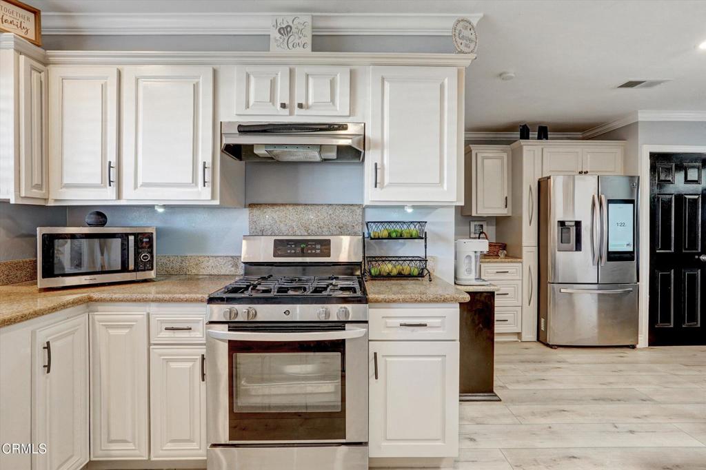 MLS #V1-33692 image #28