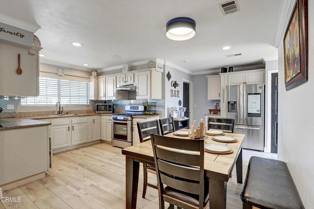 MLS #V1-33692 image #7