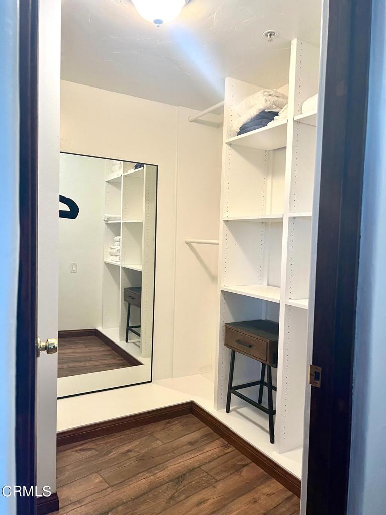 MLS #V1-33697 image #10