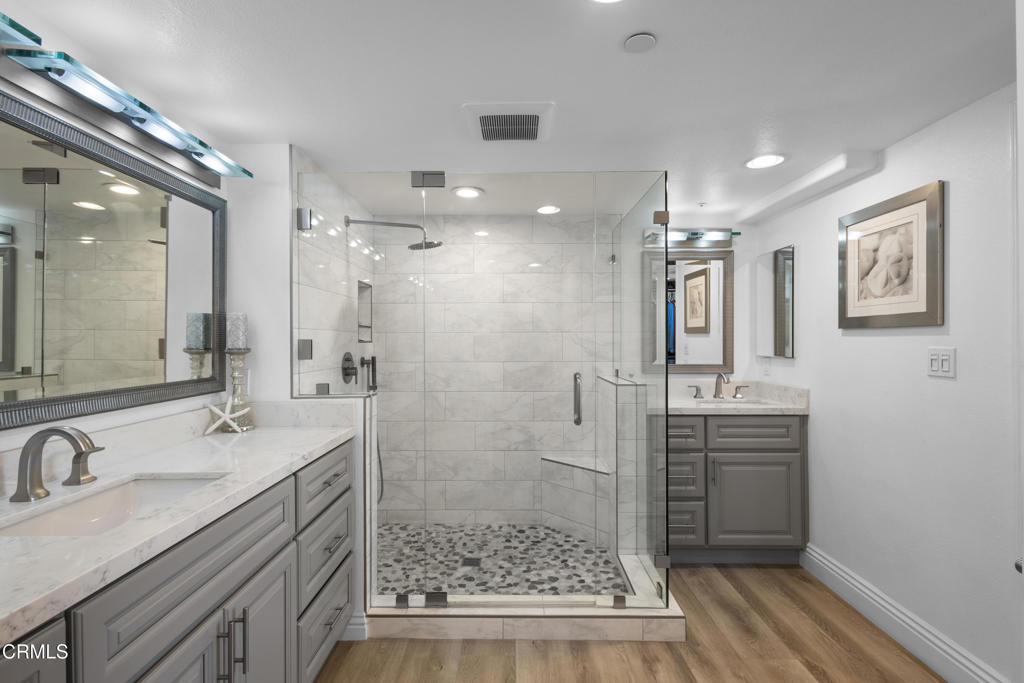 MLS #V1-33701 image #22