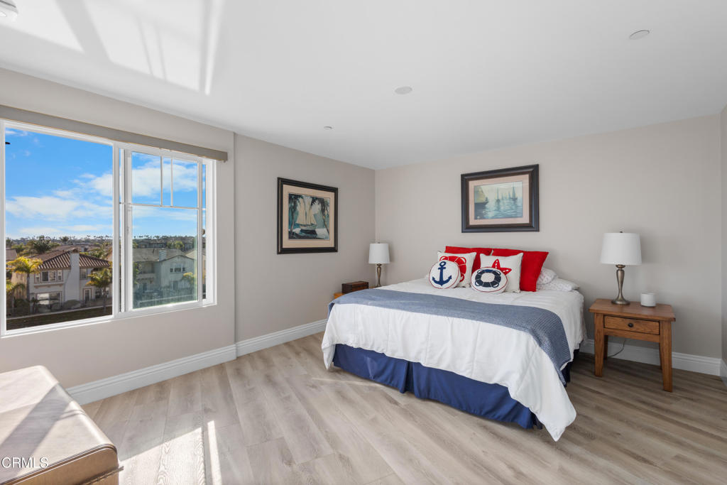 MLS #V1-33701 image #24