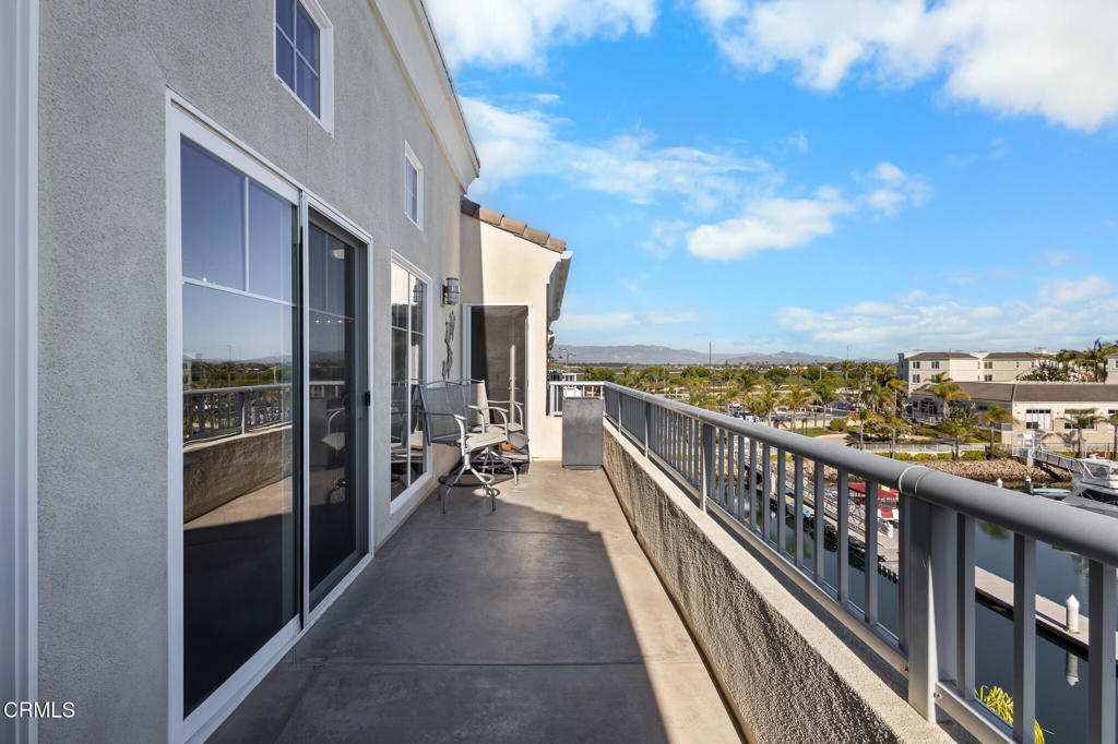 MLS #V1-33701 image #33