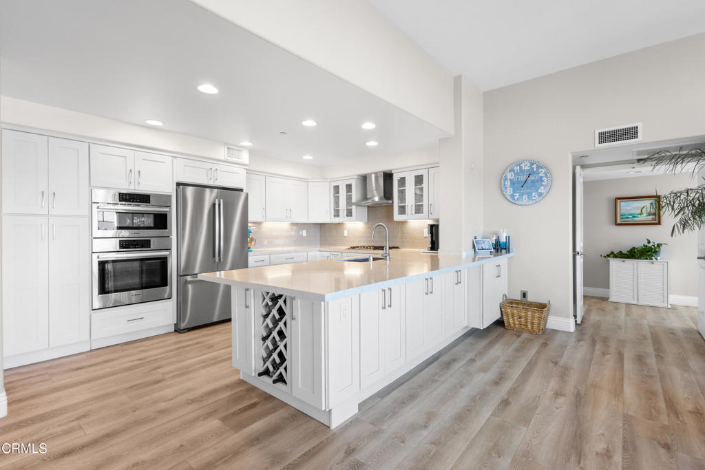 MLS #V1-33701 image #4