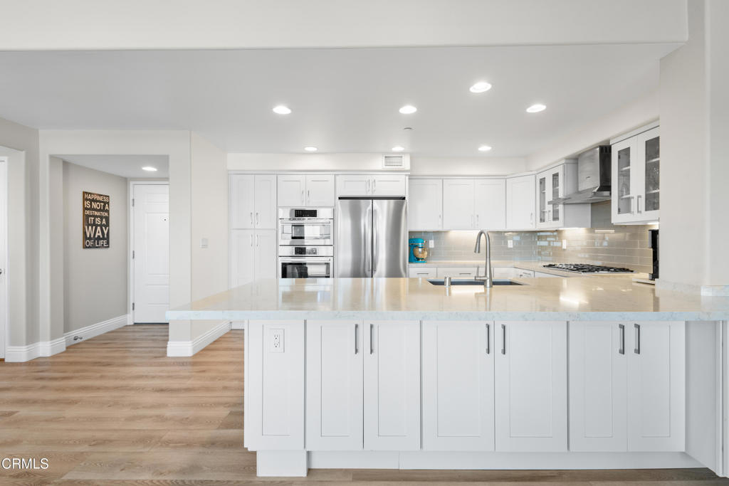 MLS #V1-33701 image #5