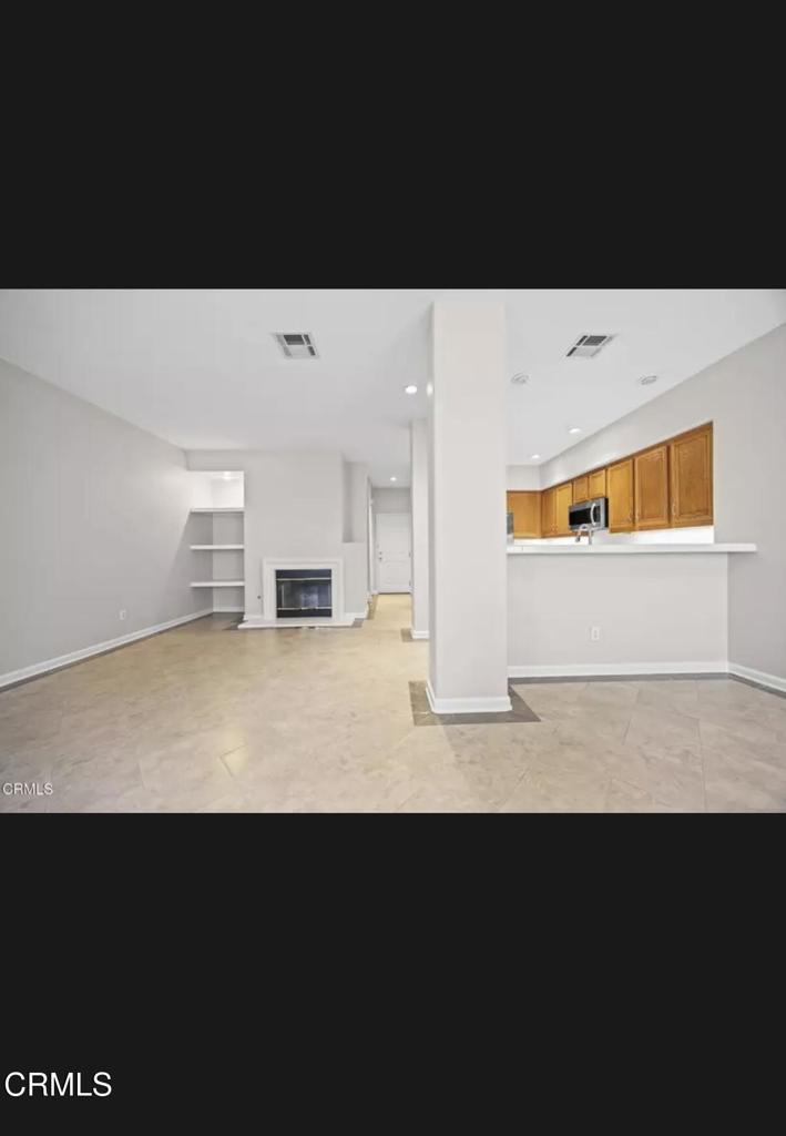 MLS #V1-33703 image #4