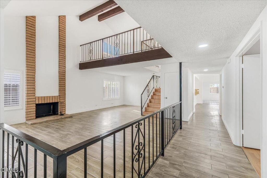 MLS #V1-33705 image #2