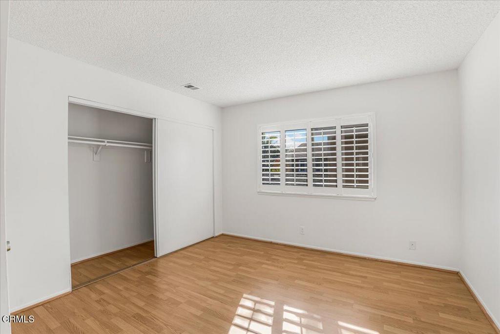 MLS #V1-33705 image #28