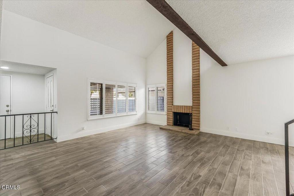 MLS #V1-33705 image #3