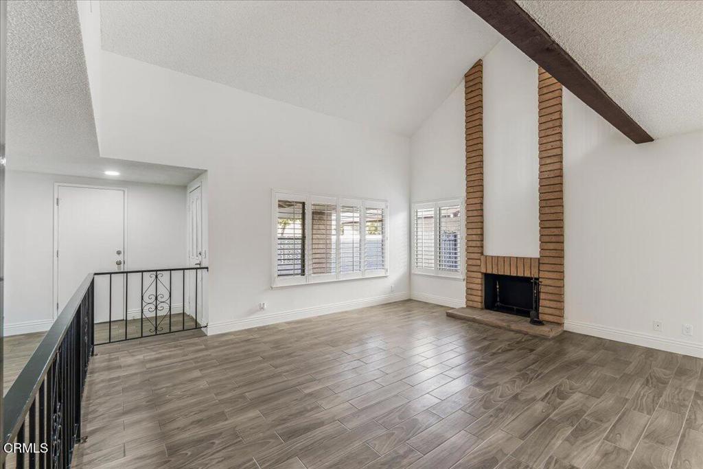 MLS #V1-33705 image #4