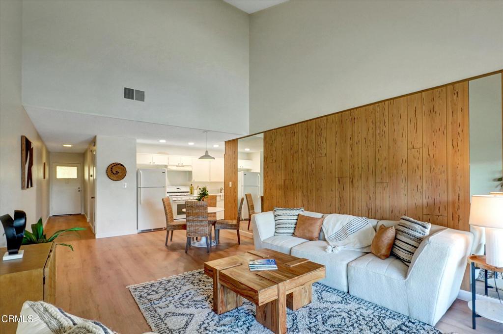 MLS #V1-33706 image #18