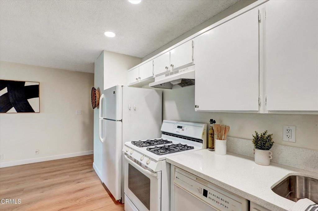 MLS #V1-33706 image #22