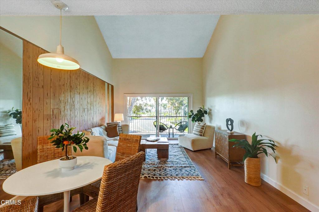 MLS #V1-33706 image #23