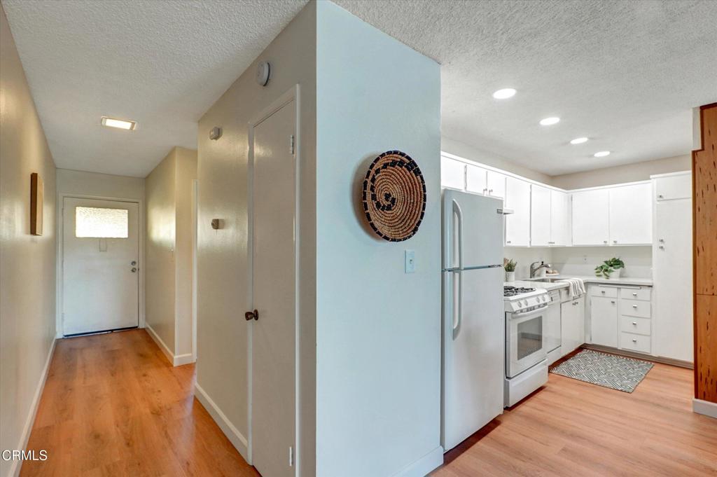 MLS #V1-33706 image #25