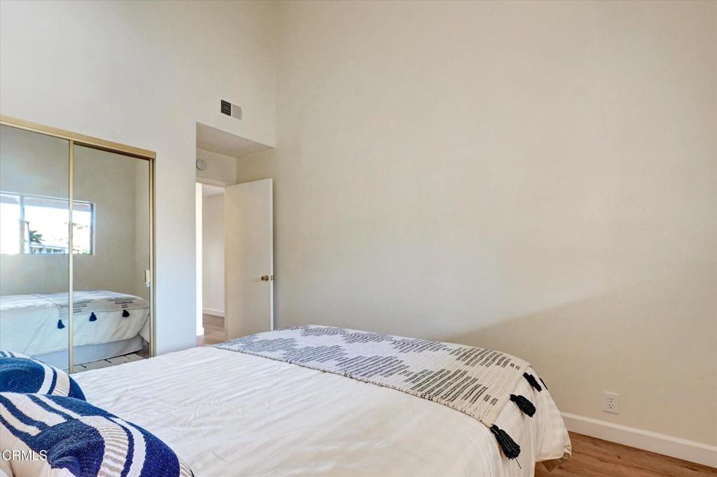 MLS #V1-33706 image #8